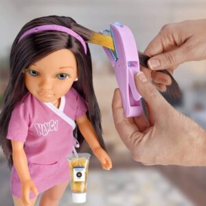 Nancy e a malinha de penteados 3+